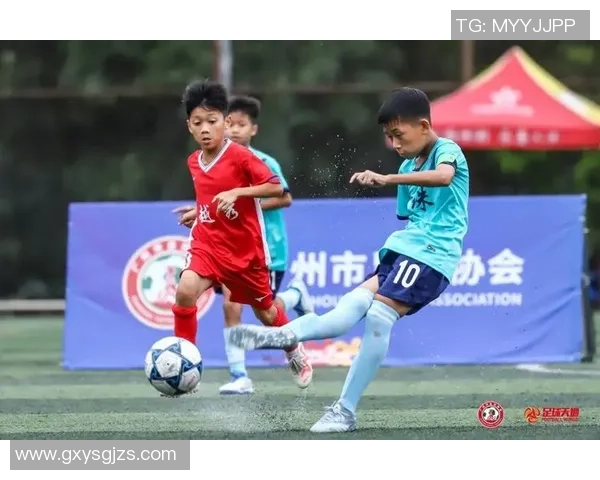 广州太阳神与广州队的精彩对决展现足球魅力与城市荣光